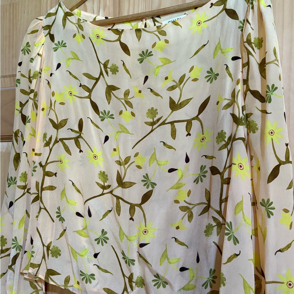 Anthropologie GUAPA Cream Peach and Green Floral Blouse. Size Medium - Picture 11 of 13